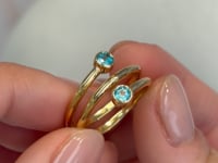 Love Balance - 18K Yellow Gold Natural Paraiba Tourmaline Ring